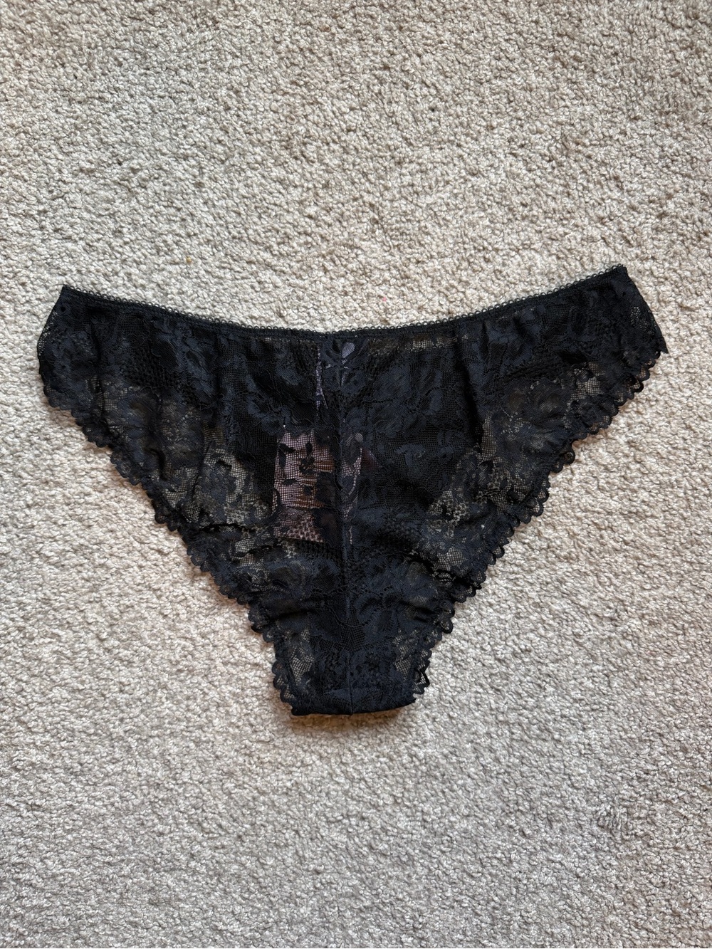 NWT Savage X Fenty Lace Bikini Brief / black - Picture 2 of 3
